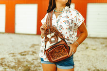 Load image into Gallery viewer, Annie Oakley Sling Bag